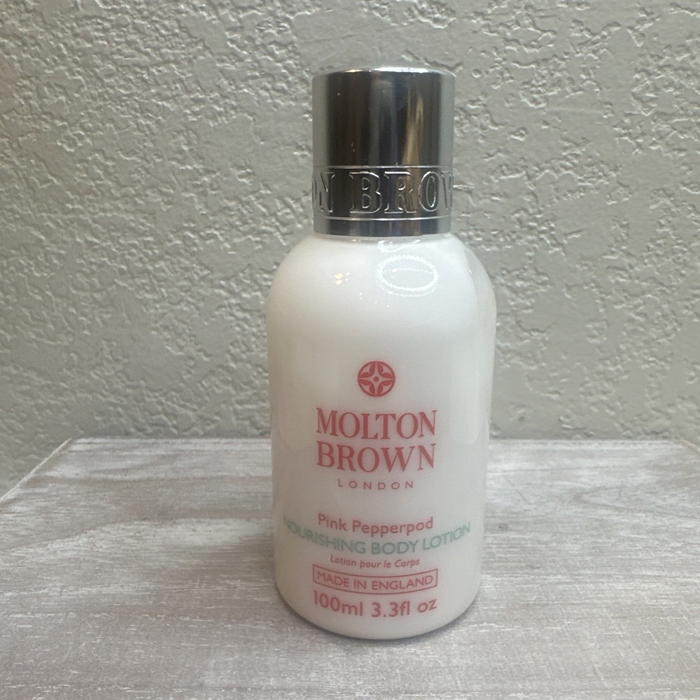 $26 🌙 Molton Brown Nourishing Body  Lotion Travel PINK PEPPERPOD  3.3oz‎